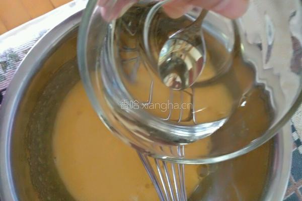 千叶纹蛋糕卷的做法图解3