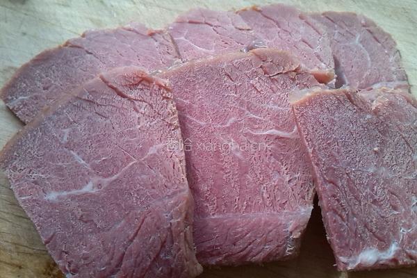 生菜牛肉芥麦面的做法图解3