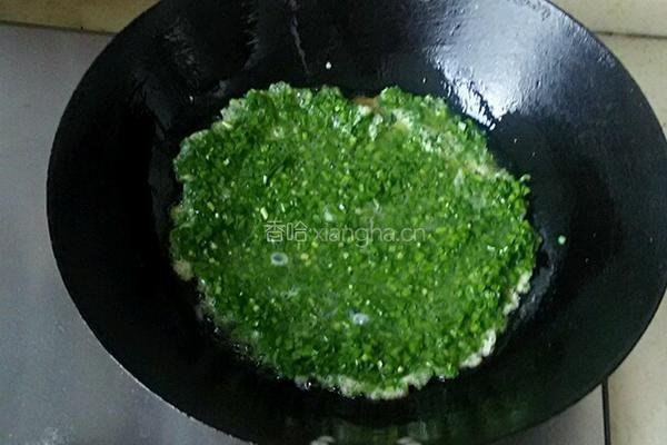 韭菜末炒鸡蛋的做法图解5