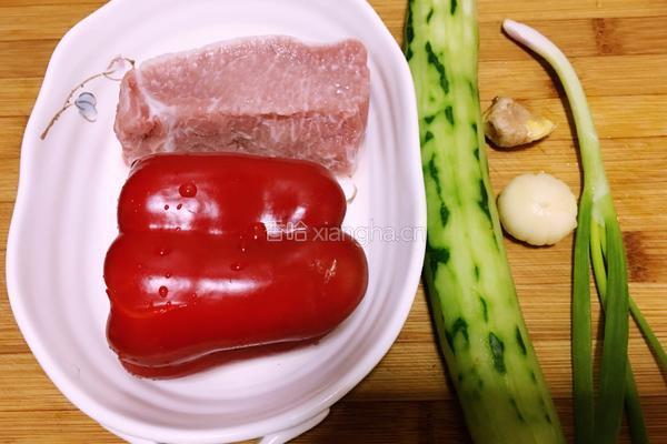 辣炒三丁的做法图解1