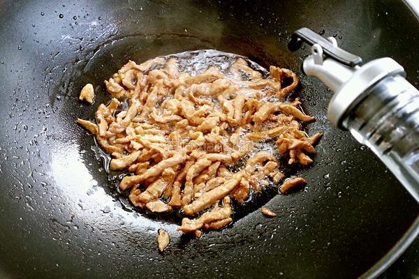 肉丝炒青椒的做法图解7