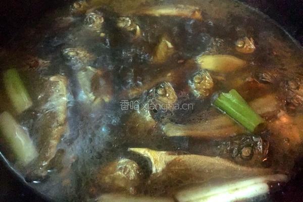 焖酥鱼的做法图解6
