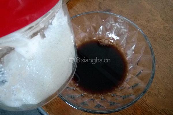 酸甜花生米的做法图解4