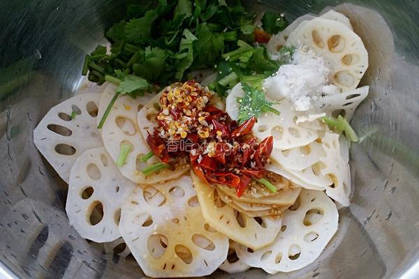 莲菜凉拌的做法图解8