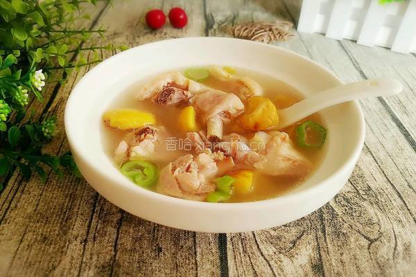 板栗炖鸡汤的做法图解7