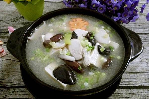 菌菇豆腐煲的做法图解10