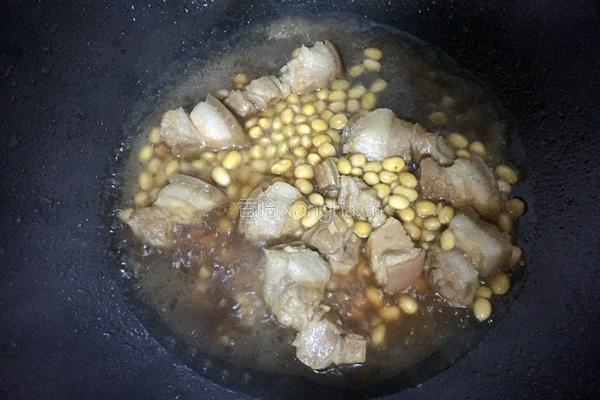黄豆炖五花肉的做法图解7