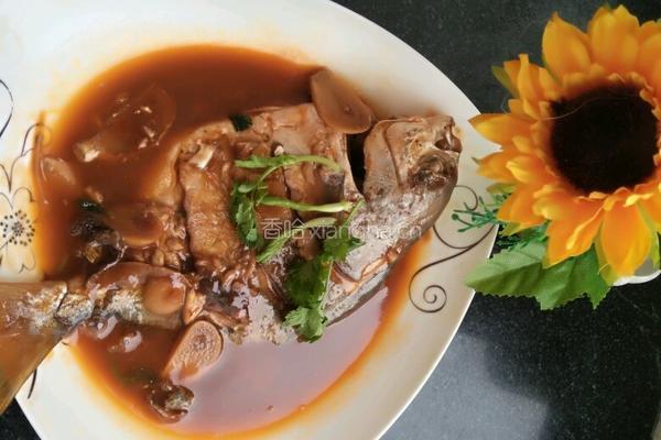 番茄鲳鱼