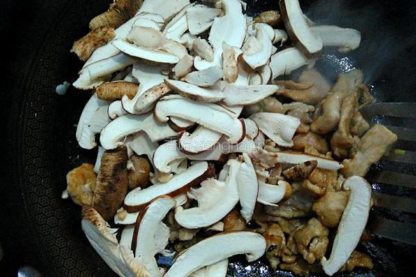 香菇炒牛肉的做法图解8