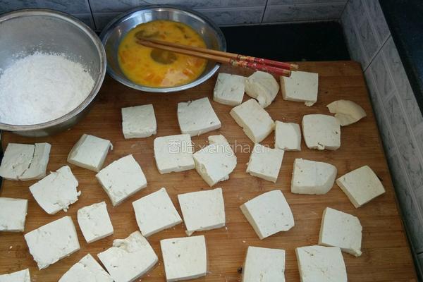 锅塌豆腐的做法图解1