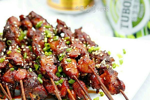 孜然烤兔肉串的做法图解1