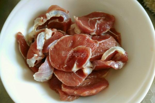酸汤羊肉的做法图解2