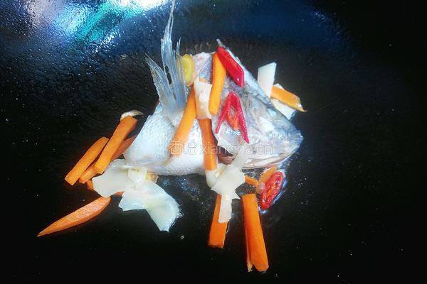 水煮鱼头的做法图解3