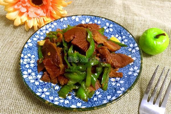牛肉炒青椒的做法图解6