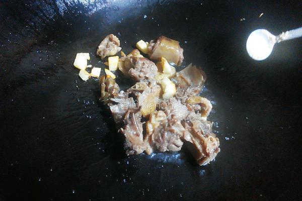 炒鸭肉的做法图解5