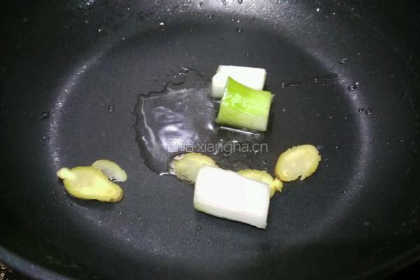 鲍汁鸭掌的做法图解7