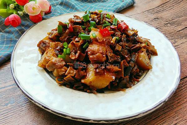 笋干炖肉的做法图解20
