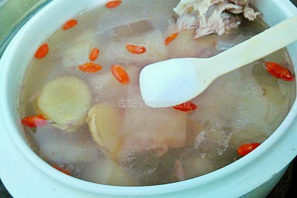 冬瓜薏仁棒骨汤的做法图解8