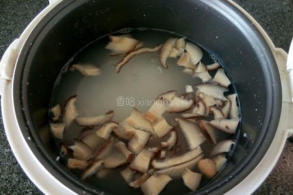 栗子粥的做法图解2