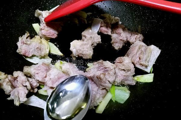 排骨炖粉皮的做法图解8