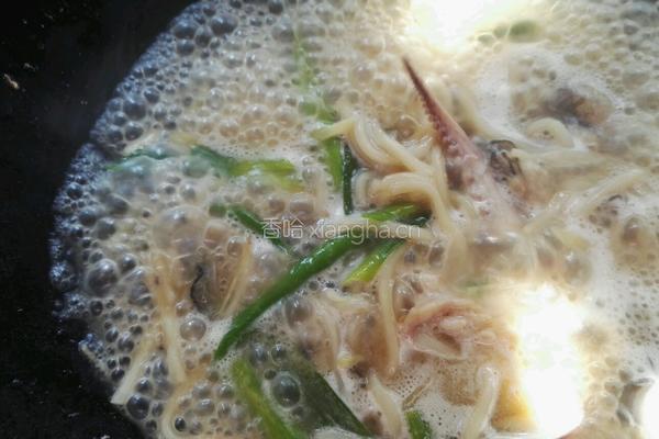海鲜焖面的做法图解7
