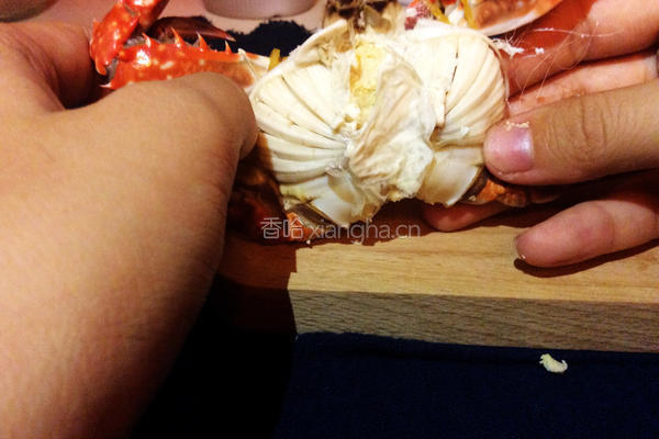 如何不用工具吃螃蟹的做法图解11
