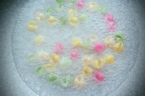 炒海螺面的做法图解1