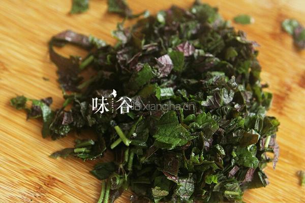 辣酱紫苏炒蛏子的做法图解2