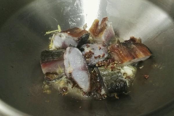 糖醋熏鱼的做法图解4