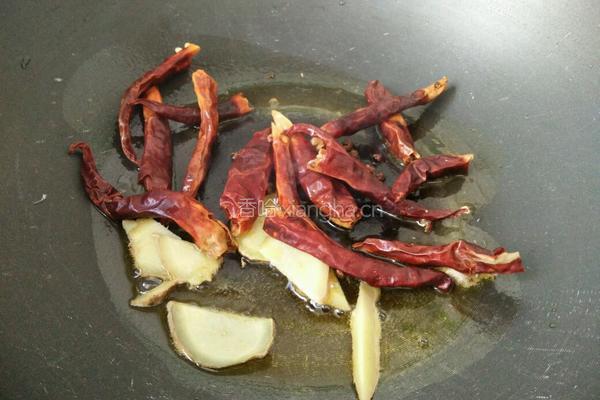 辣子猪肺的做法图解3
