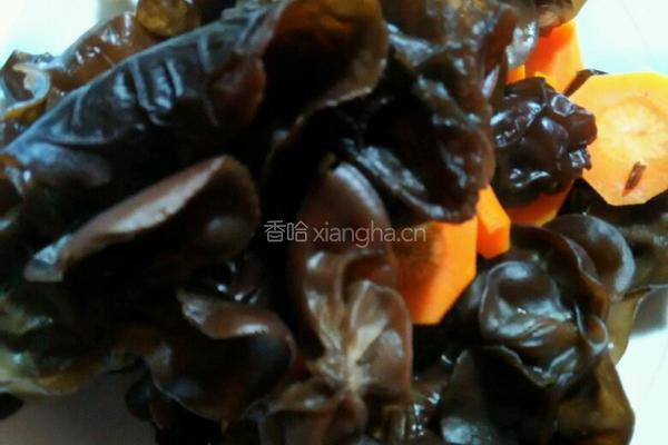 木耳洋葱的做法图解1