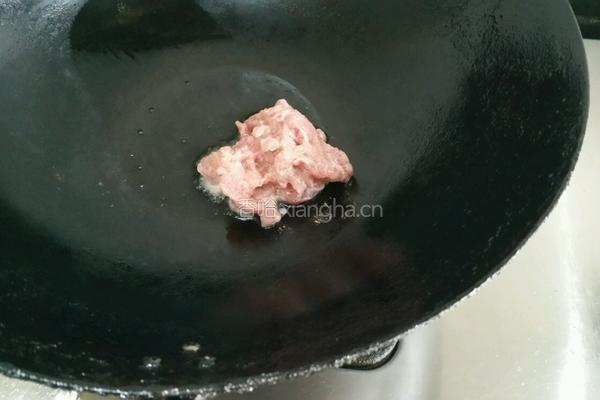 石斛花旗参炖瘦肉的做法图解4