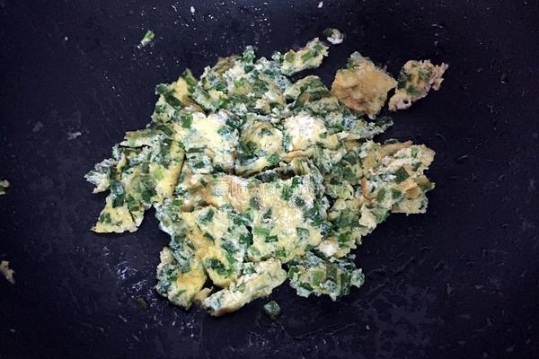 韭菜末炒鸡蛋的做法图解6