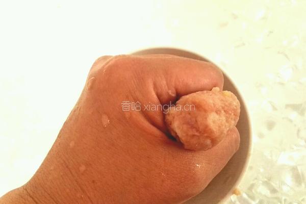 麦枣甘草肉丸汤的做法图解4