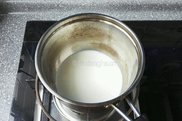 柚香蓝莓面包布丁的做法图解4