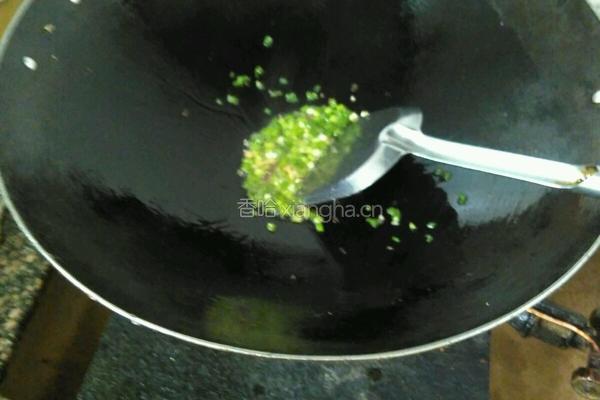 香菇焖肉酱的做法图解4
