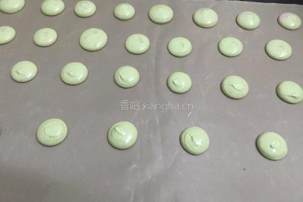 绿茶马卡龙的做法图解6