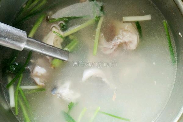 鱼头豆腐汤的做法图解4
