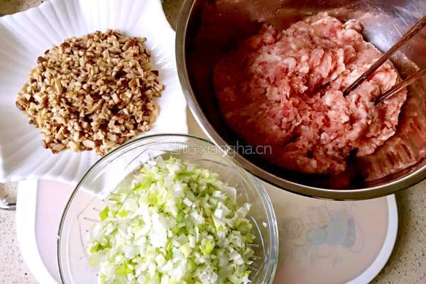 鲜肉馄饨的做法图解4