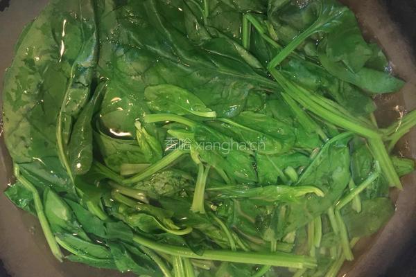 菠菜汤面的做法图解3