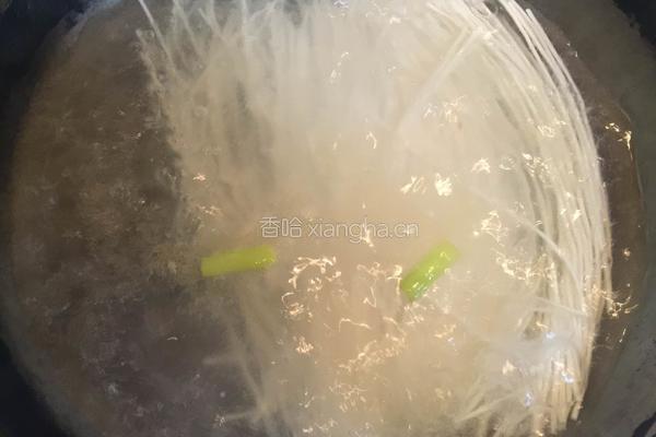 菠菜汤面的做法图解9