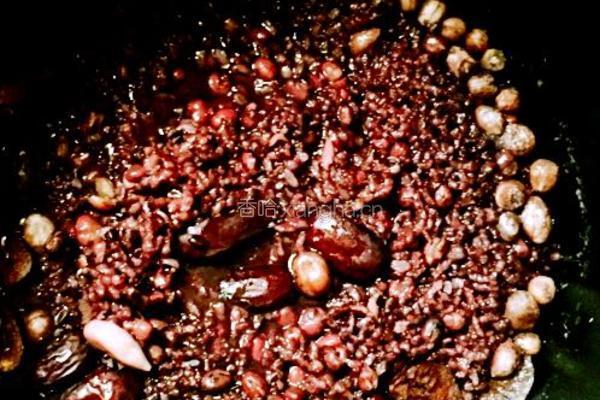 黑米红豆粥的做法图解5