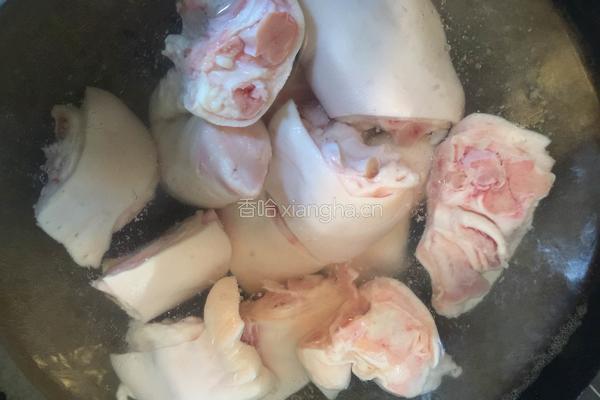 黄豆炖猪手的做法图解3