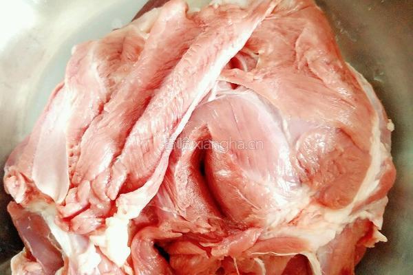 自烤羊肉串的做法图解1
