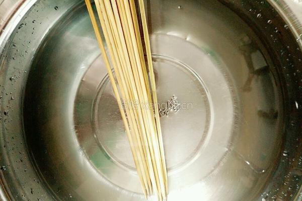 自烤羊肉串的做法图解5