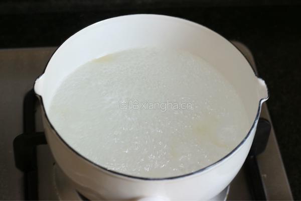 墨鱼意面的做法图解2