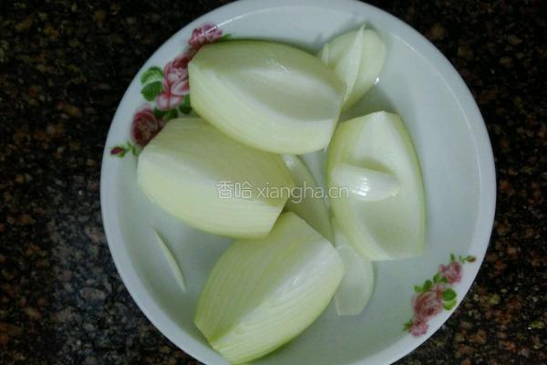 洋葱牛肉饭的做法图解2