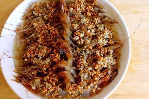 蒜蓉蒸大虾的做法图解10