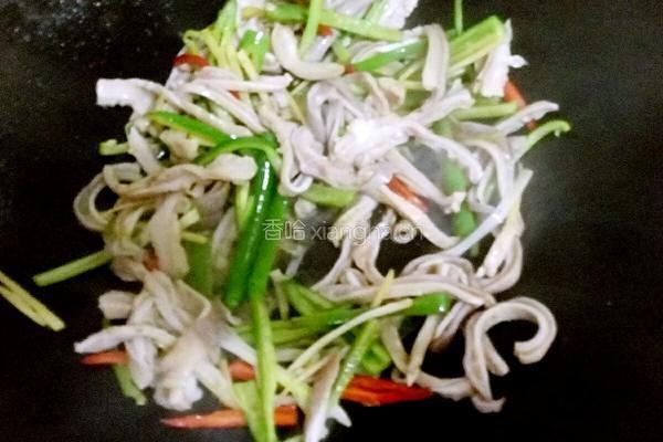 青椒炒肚丝的做法图解4