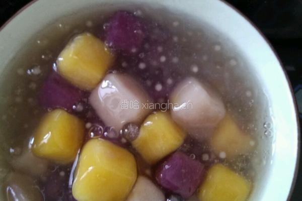 椰汁芋圆西米露的做法图解3